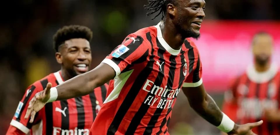 Jugador del AC Milan celebrando un gol