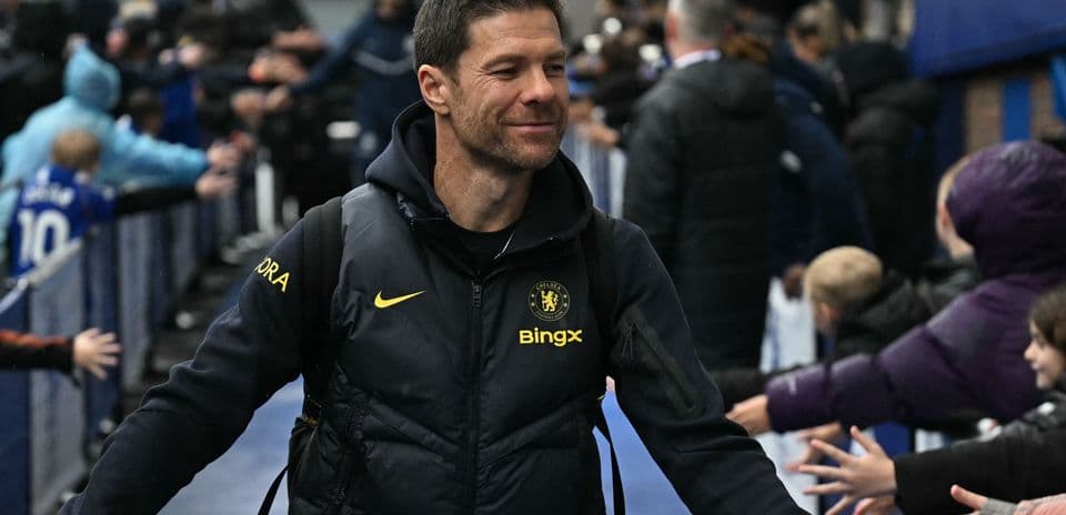 Xabi Alonso asegura que celebrará si Chelsea anota contra Liverpool pese a lesión de Joao Pedro