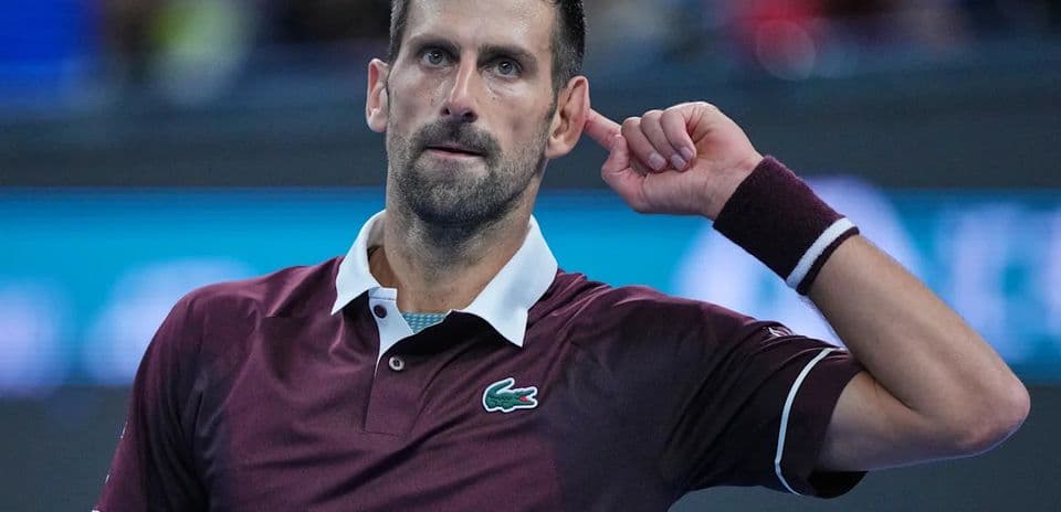 Djokovic conquista su séptimo título en el China Open tras la retirada de De Minaur por lesión en la final