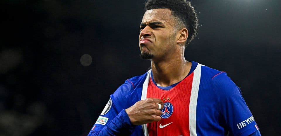 Desire Doue elogia a un PSG implacable tras acabar con la racha invicta de Barcelona en la Champions League