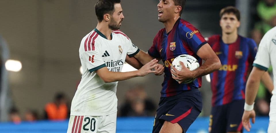 Mourinho Explica Cómo Bernardo Silva Es Clave para el Equilibrio del Medio Campo en Real Madrid