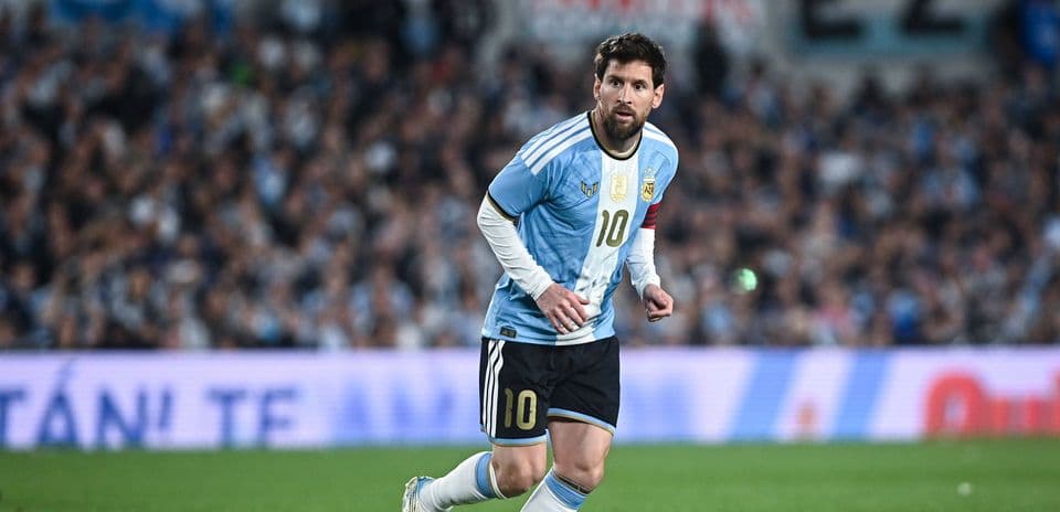 Lionel Messi se despide entre lágrimas tras anunciar su retiro internacional