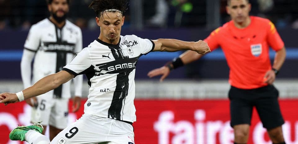 Récord de 34 años en Ligue 1 roto con cuatro penales en un emocionante partido entre Paris FC y Rennes