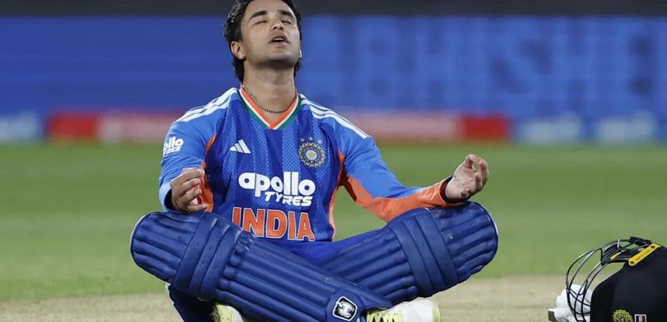 Abhishek Sharma deslumbra con un siglo y guía a India hacia la victoria en la serie T20I contra Nueva Zelanda