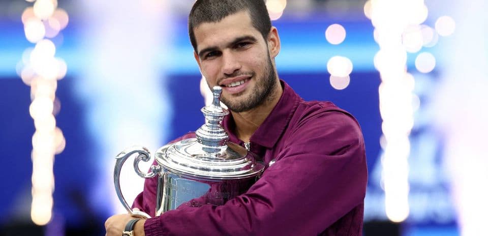 Carlos Alcaraz Destaca a Andrey Rublev como Inigualable en Entrenamiento