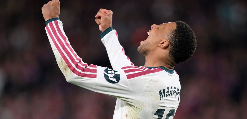 Calificaciones de jugadores del Barcelona ante Real Madrid: Raphinha destaca pero doblete de Mbappé decide el Clásico
