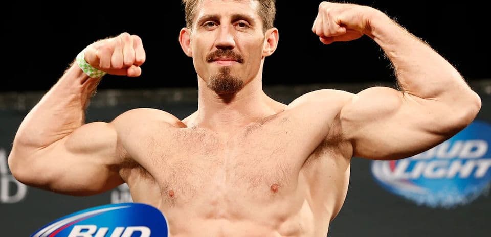 Tim Kennedy hospitalizado tras recibir tres disparos en una emboscada mortal en el Congo