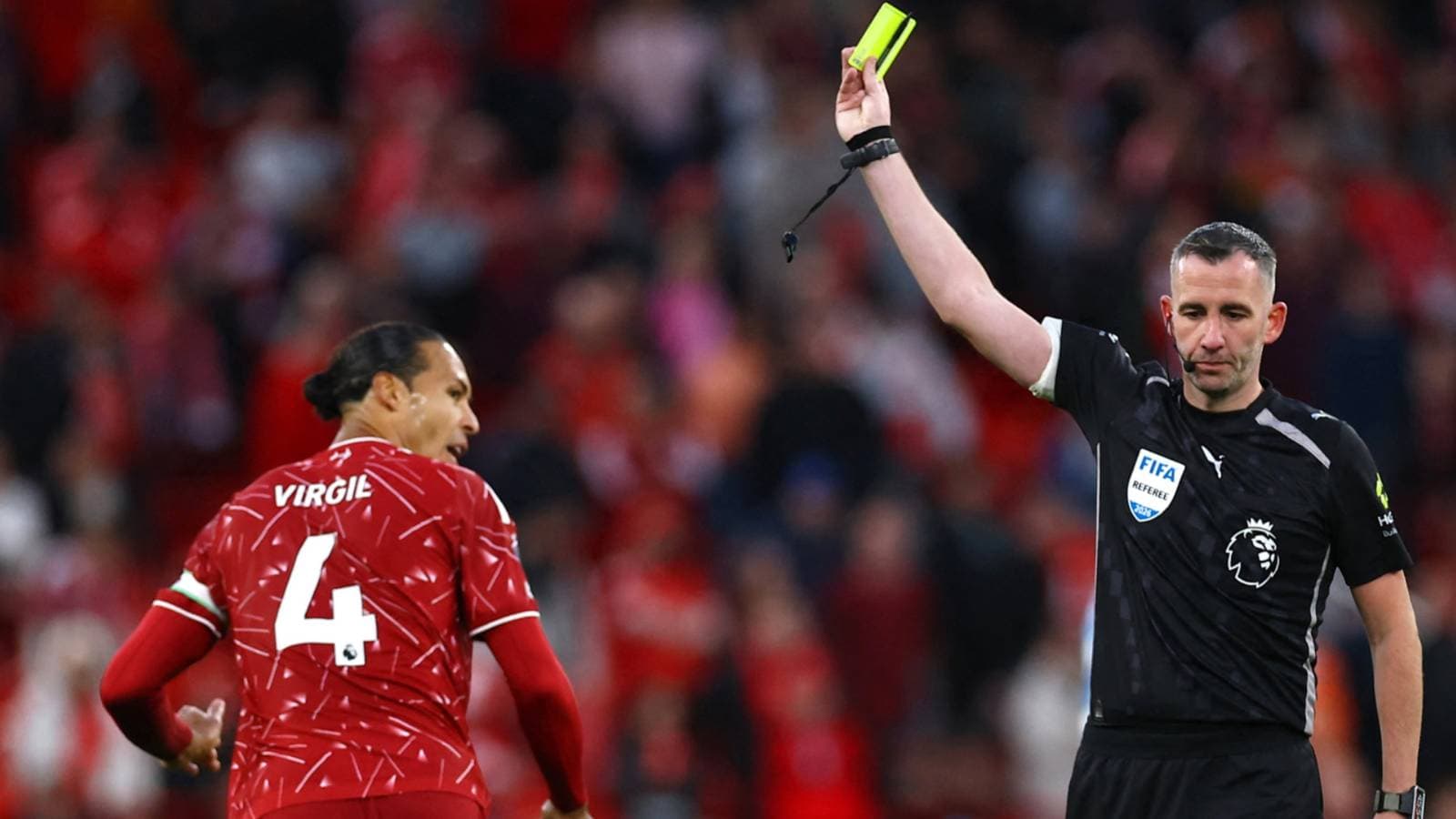 Por qué Chris Kavanagh puede arbitrar partidos del Manchester City pese a ser de Manchester