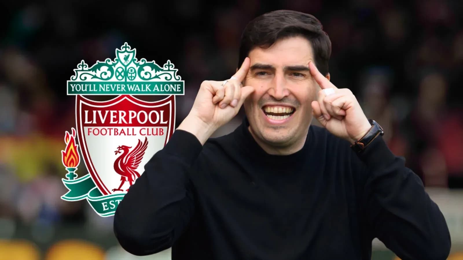 Entrenador señalando durante evento con logo de Liverpool Entrenador señalando durante evento con logo de Liverpool