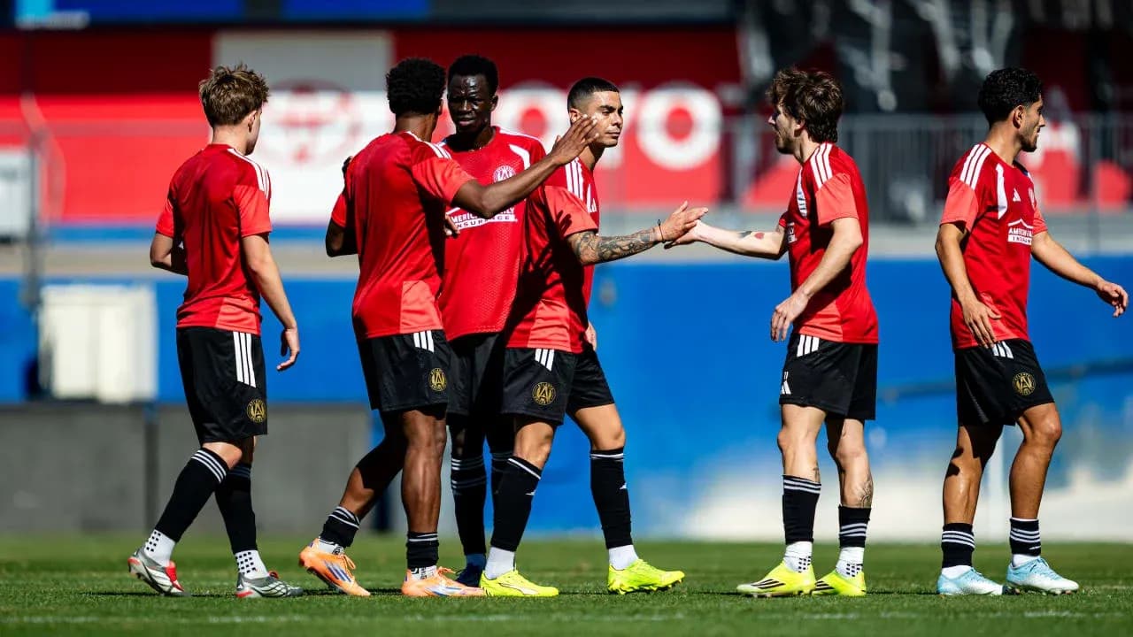 Jugadores de Atlanta United celebrando en el entrenamiento Jugadores de Atlanta United celebrando en el entrenamiento