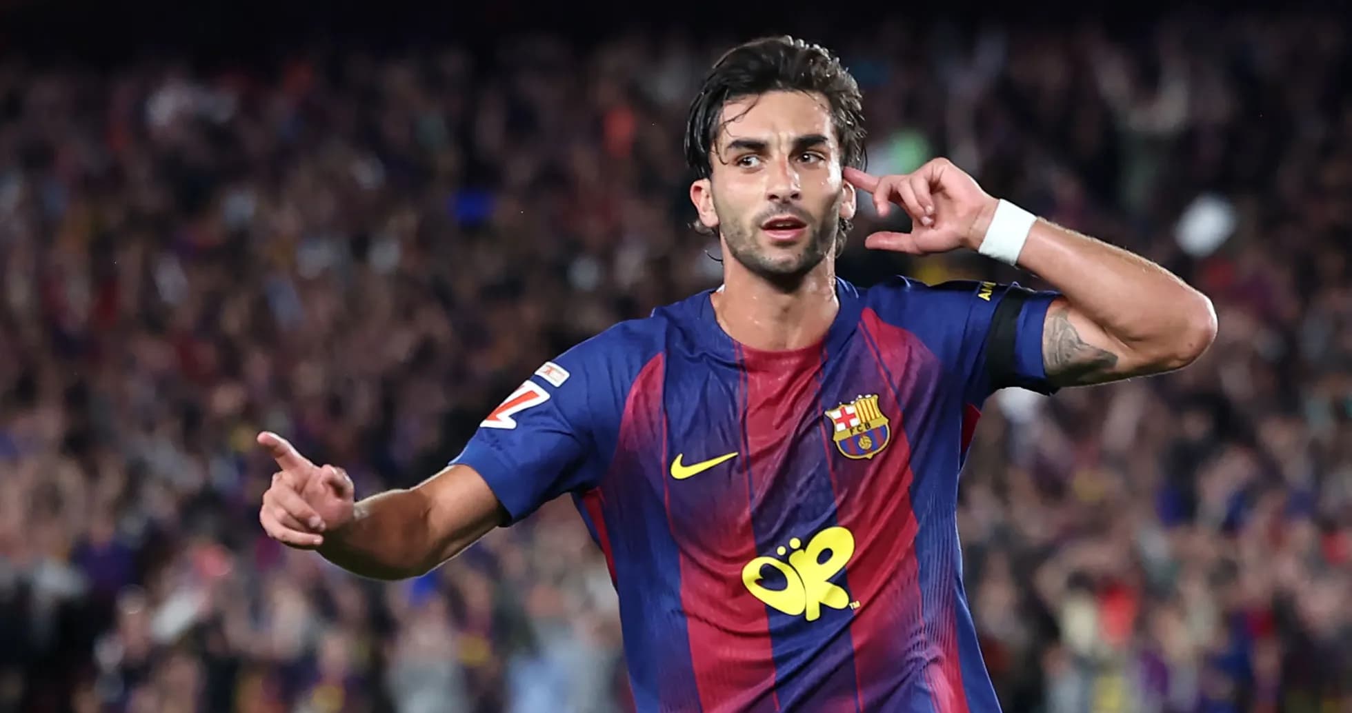 Jugador del FC Barcelona celebrando un gol Jugador del FC Barcelona celebrando un gol