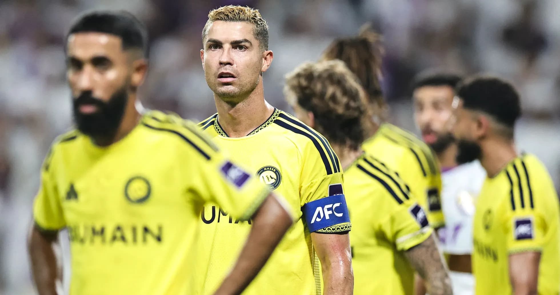 Jugadores de Al Nassr en el campo durante partido Jugadores de Al Nassr en el campo durante partido