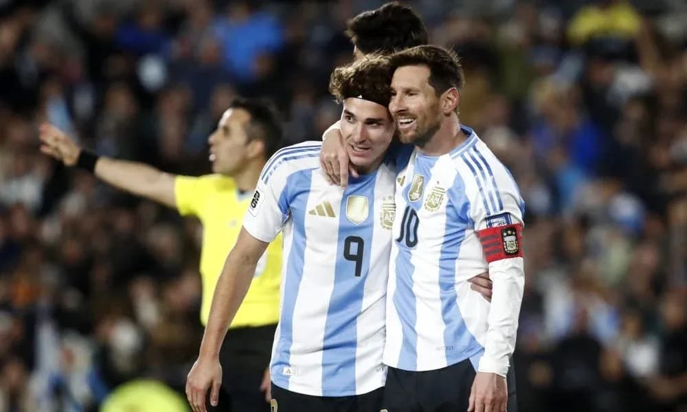 Jugadores de Argentina celebrando durante un partido Jugadores de Argentina celebrando durante un partido