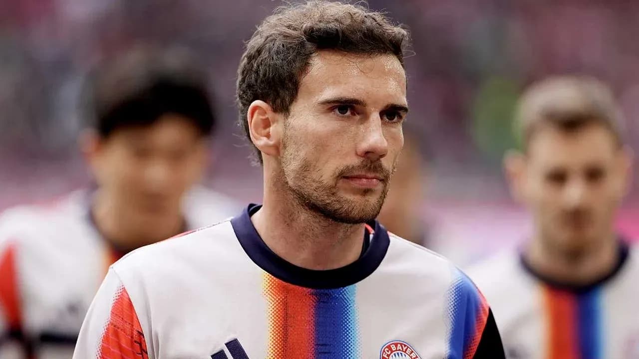 Jugador de Bayern Múnich en el túnel antes del partido Jugador de Bayern Múnich en el túnel antes del partido