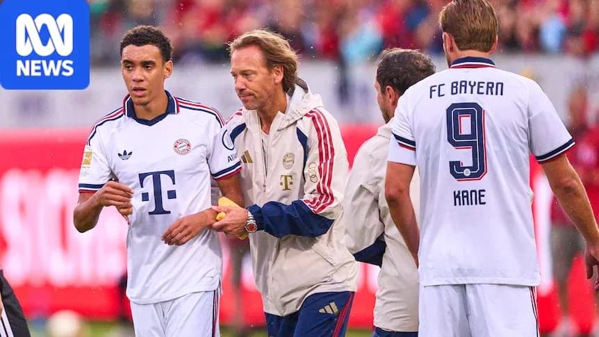 Jugadores de Bayern Múnich en el banquillo durante partido Jugadores de Bayern Múnich en el banquillo durante partido