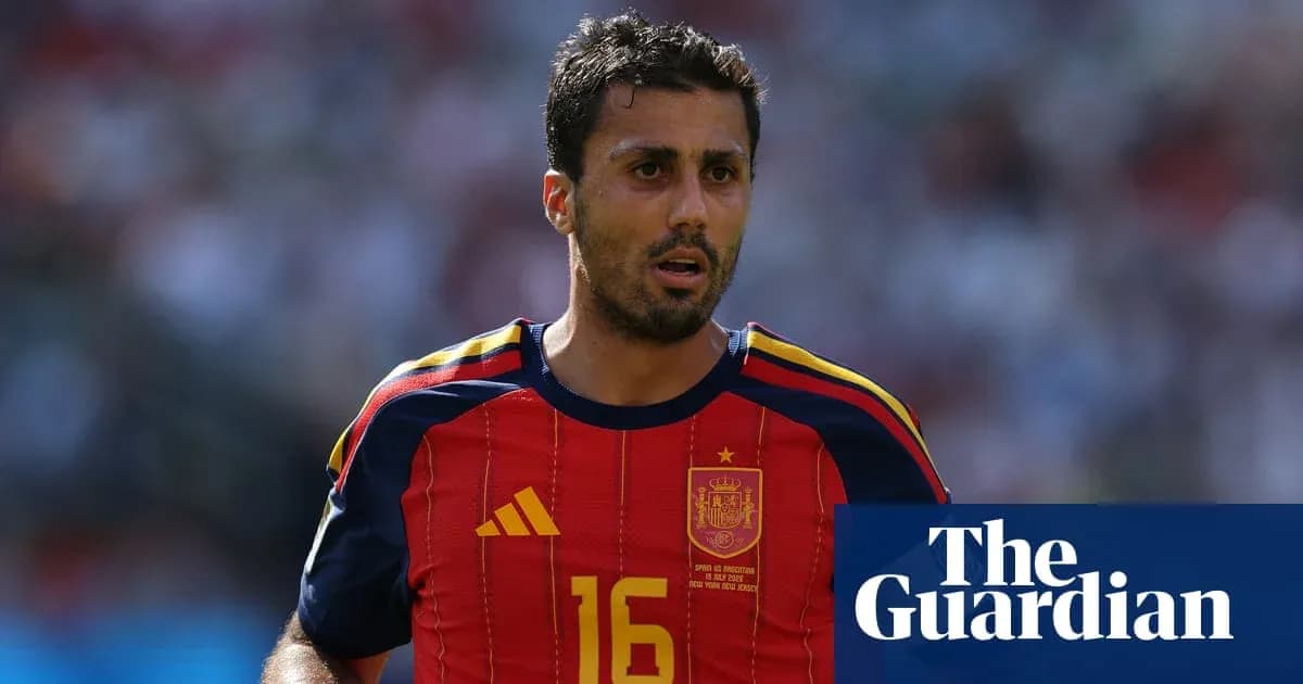 Jugador de España en acción durante un partido Jugador de España en acción durante un partido