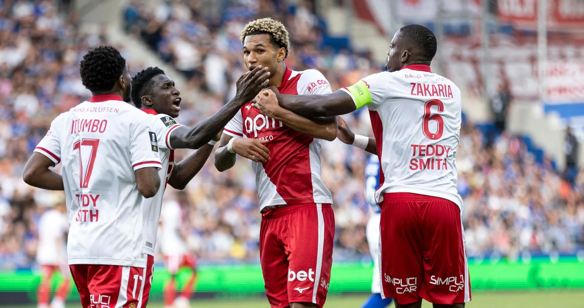 Jugadores de AS Monaco celebrando un gol en el partido Jugadores de AS Monaco celebrando un gol en el partido