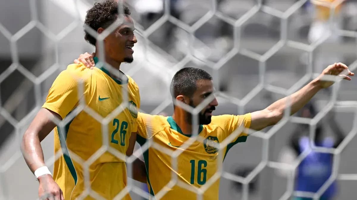 Jugadores australianos celebrando un gol en el partido Jugadores australianos celebrando un gol en el partido