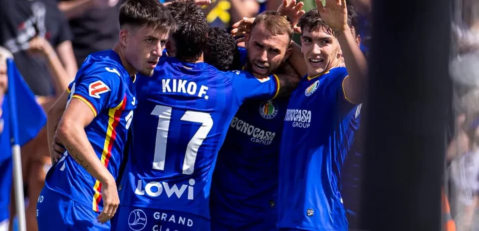 Celebración de jugadores del Getafe en el partido Celebración de jugadores del Getafe en el partido