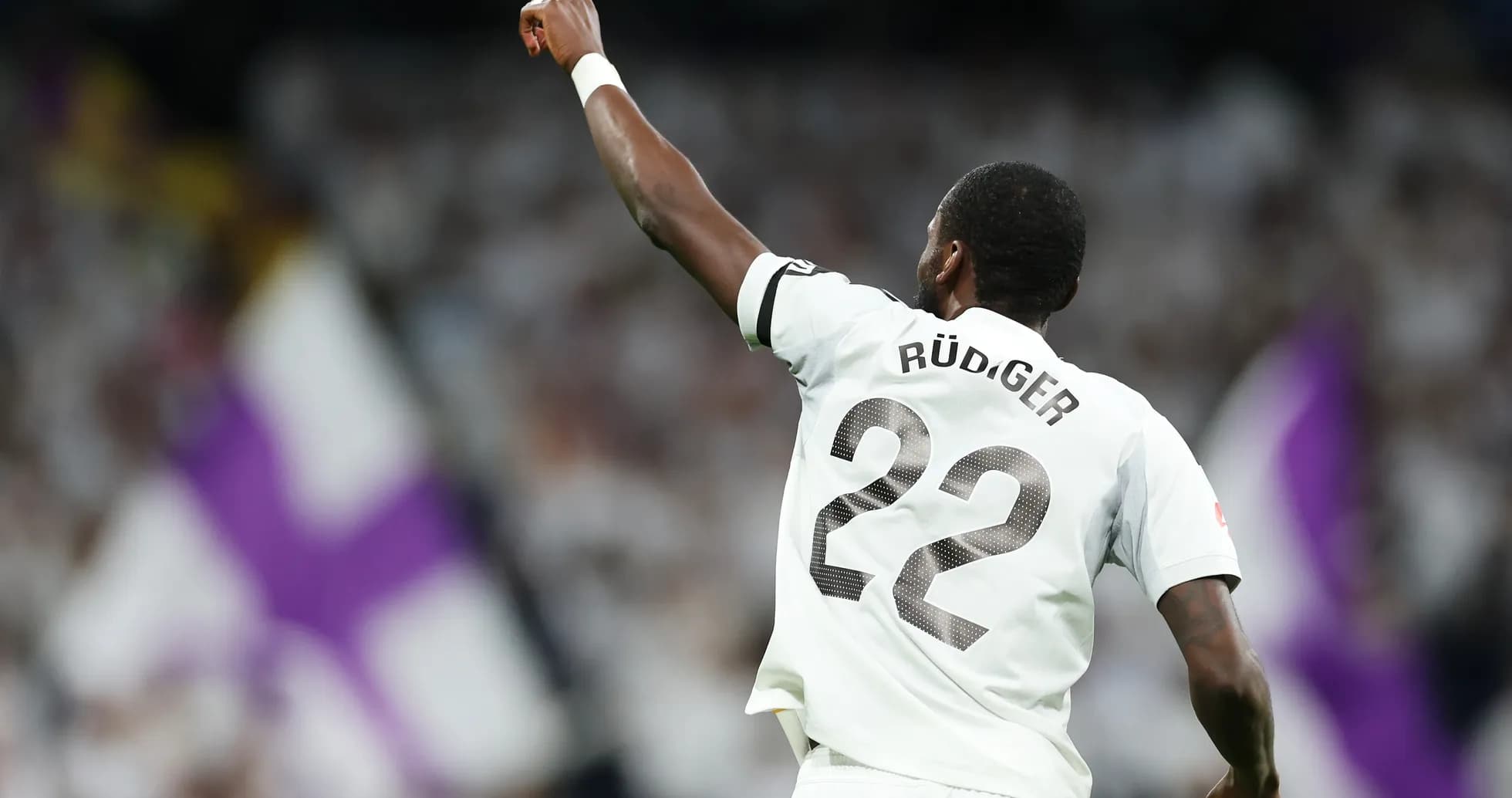 Rüdiger celebrando un gol en el partido Rüdiger celebrando un gol en el partido