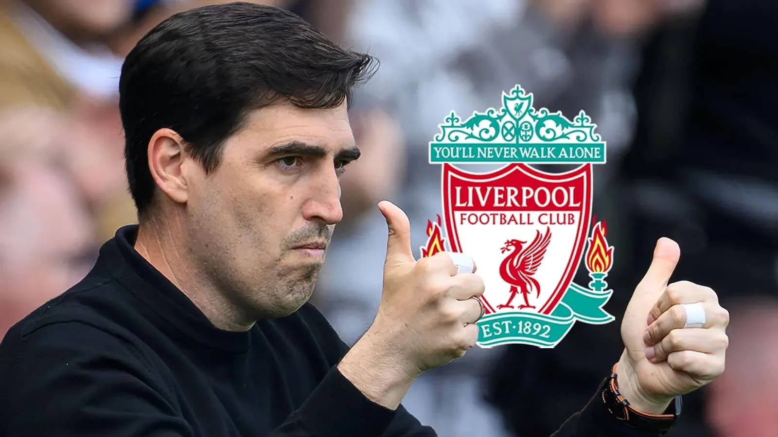 Entrenador dando un pulgar arriba junto al logo de Liverpool Entrenador dando un pulgar arriba junto al logo de Liverpool