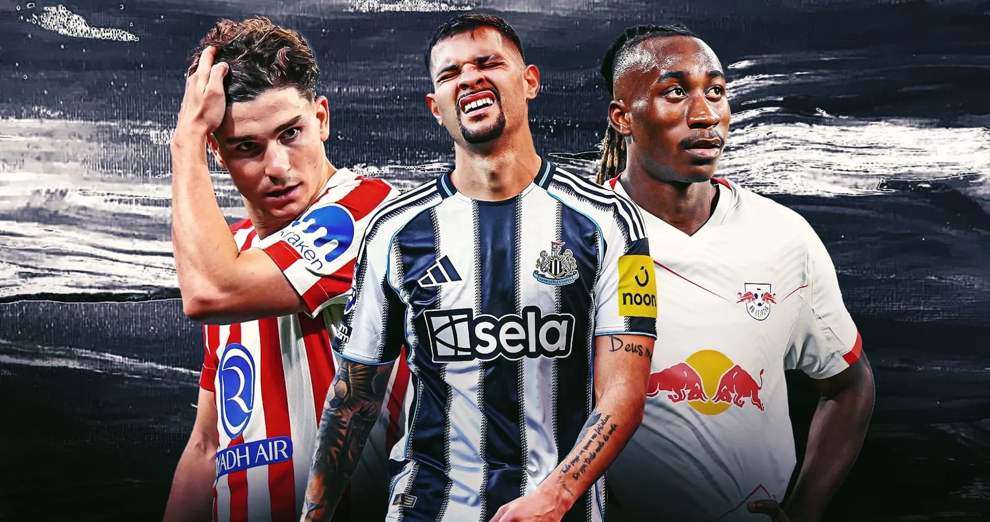 Tres jugadores de fútbol posando en camisetas de clubes Tres jugadores de fútbol posando en camisetas de clubes