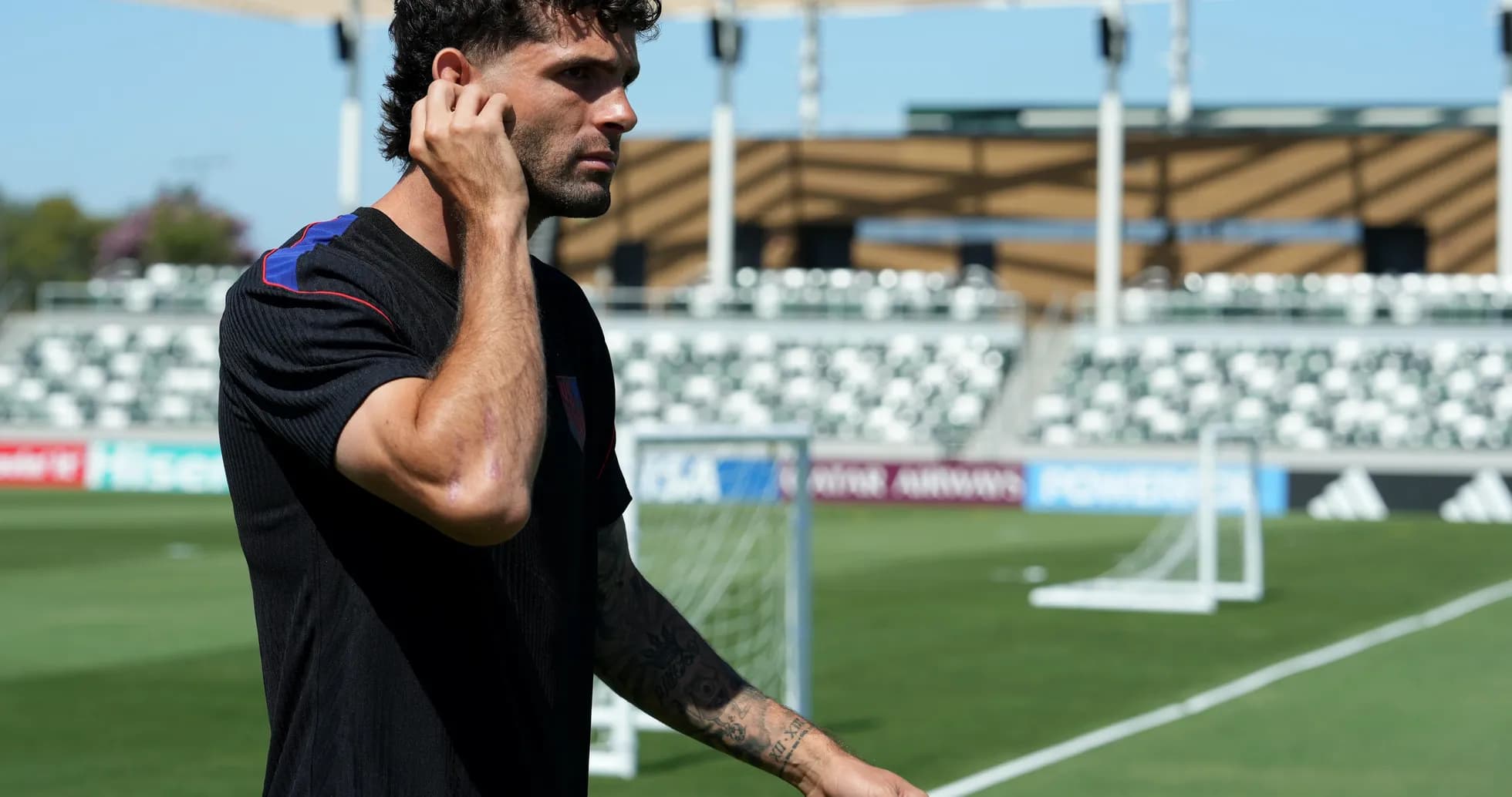 Jugador de EE.UU. en entrenamiento previo al partido Jugador de EE.UU. en entrenamiento previo al partido