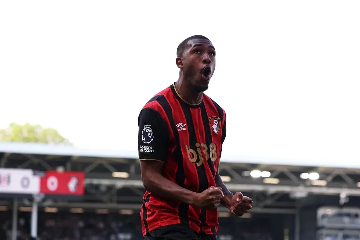 Jugador de Bournemouth celebrando un gol en el estadio Jugador de Bournemouth celebrando un gol en el estadio