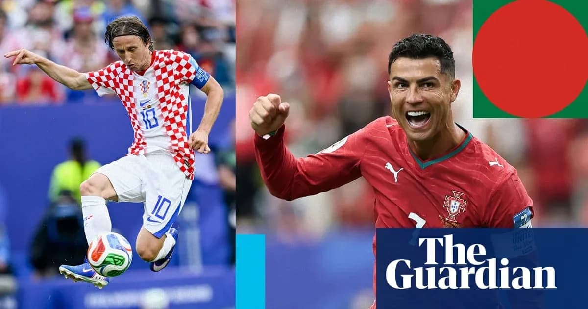 Luka Modric y Cristiano Ronaldo en acción durante un partido Luka Modric y Cristiano Ronaldo en acción durante un partido