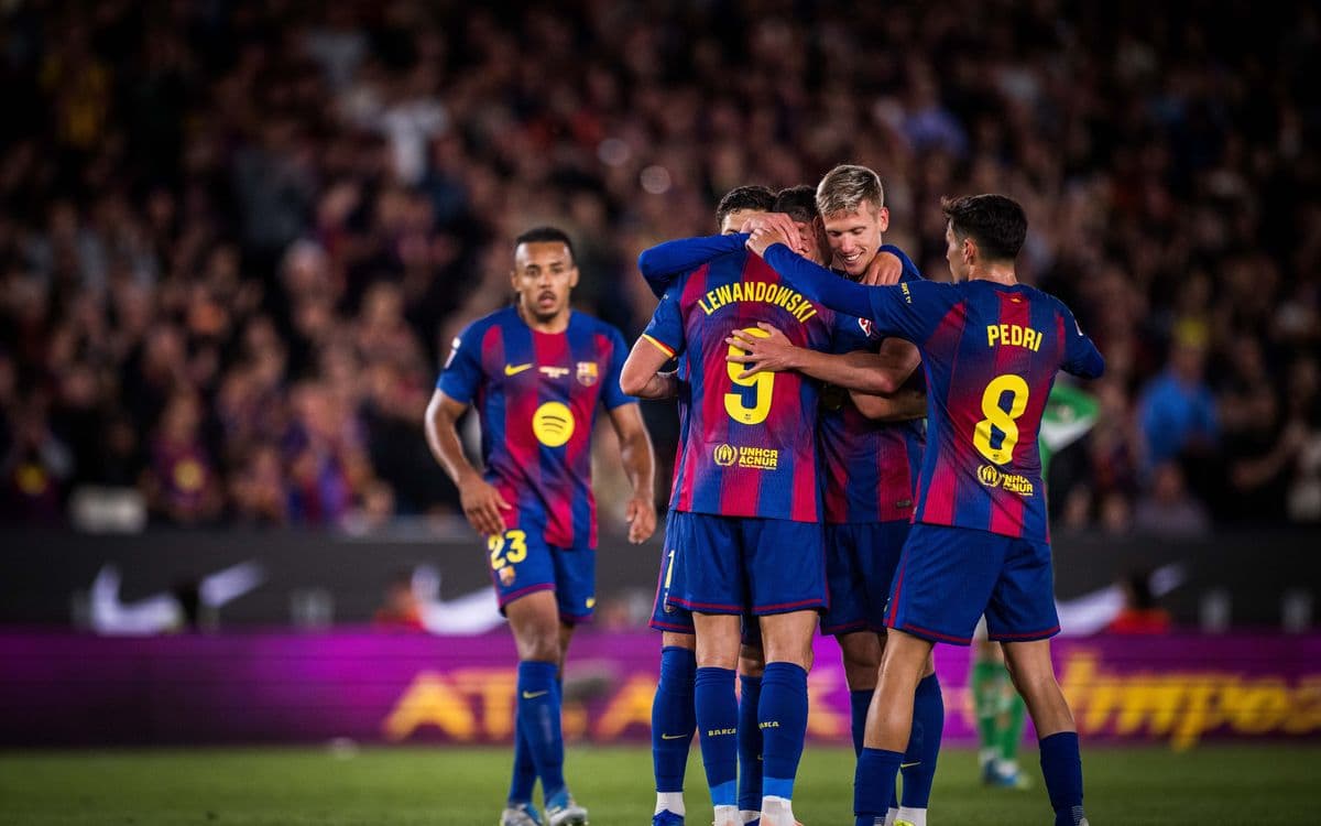 Jugadores del Barcelona celebrando un gol Jugadores del Barcelona celebrando un gol