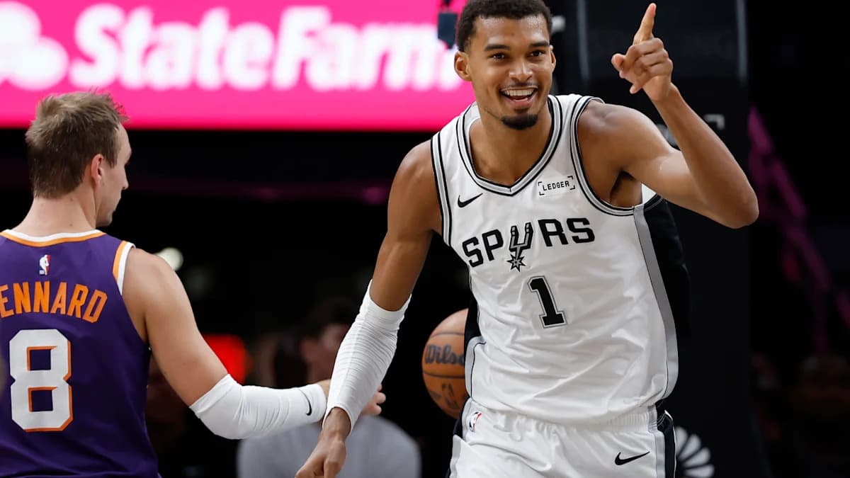 Los Spurs favoritos para ganar el título NBA; Victor Wembanyama domina encuesta de GM para la temporada 2026-27 Los Spurs favoritos para ganar el título NBA; Victor Wembanyama domina encuesta de GM para la temporada 2026-27