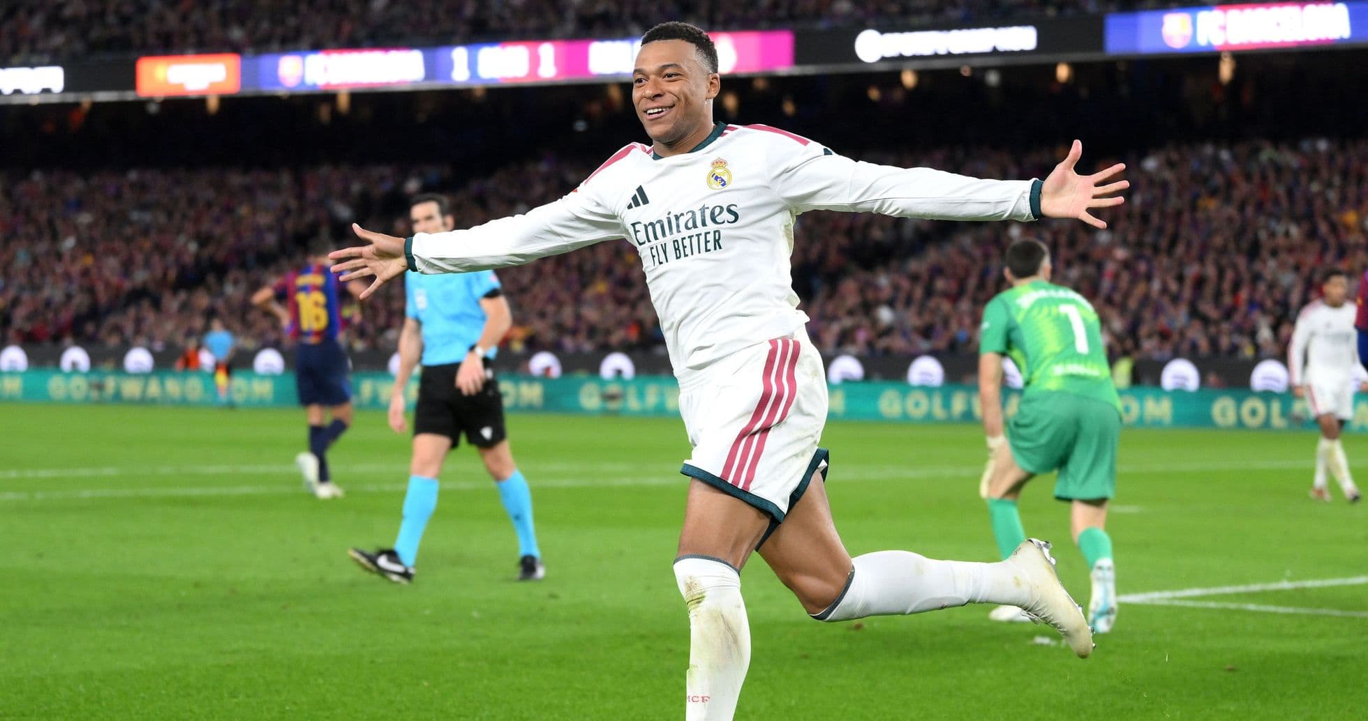 Valoraciones de jugadores del Real Madrid frente al Barcelona: Kylian Mbappé lidera una victoria épica en el Clásico Valoraciones de jugadores del Real Madrid frente al Barcelona: Kylian Mbappé lidera una victoria épica en el Clásico