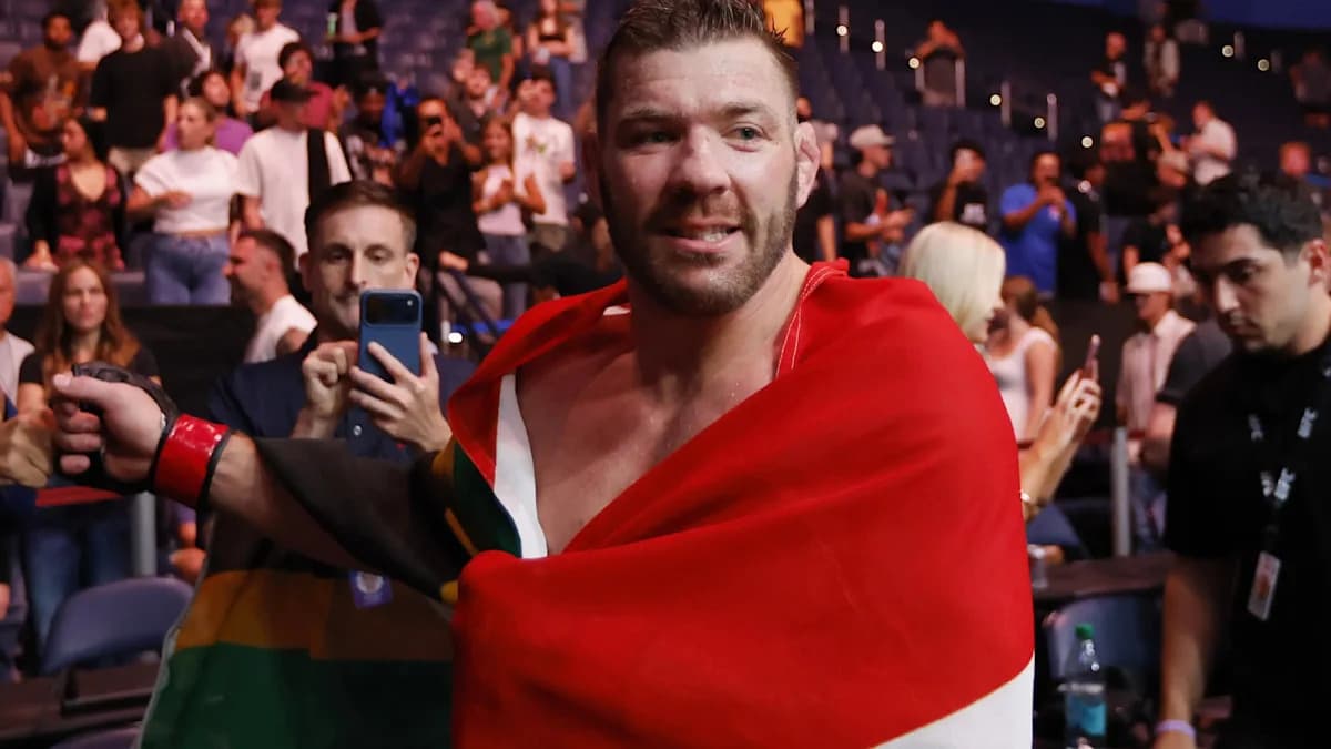 UFC propuso a Dricus Du Plessis un torneo de cuatro peleadores para disputar el título de peso semipesado UFC propuso a Dricus Du Plessis un torneo de cuatro peleadores para disputar el título de peso semipesado