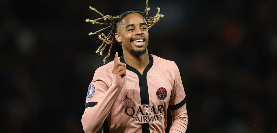 Luis Campos afirma que el mercado de fichajes del PSG sigue abierto mientras Liverpool muestra interés en Barcola y Mbaye Luis Campos afirma que el mercado de fichajes del PSG sigue abierto mientras Liverpool muestra interés en Barcola y Mbaye