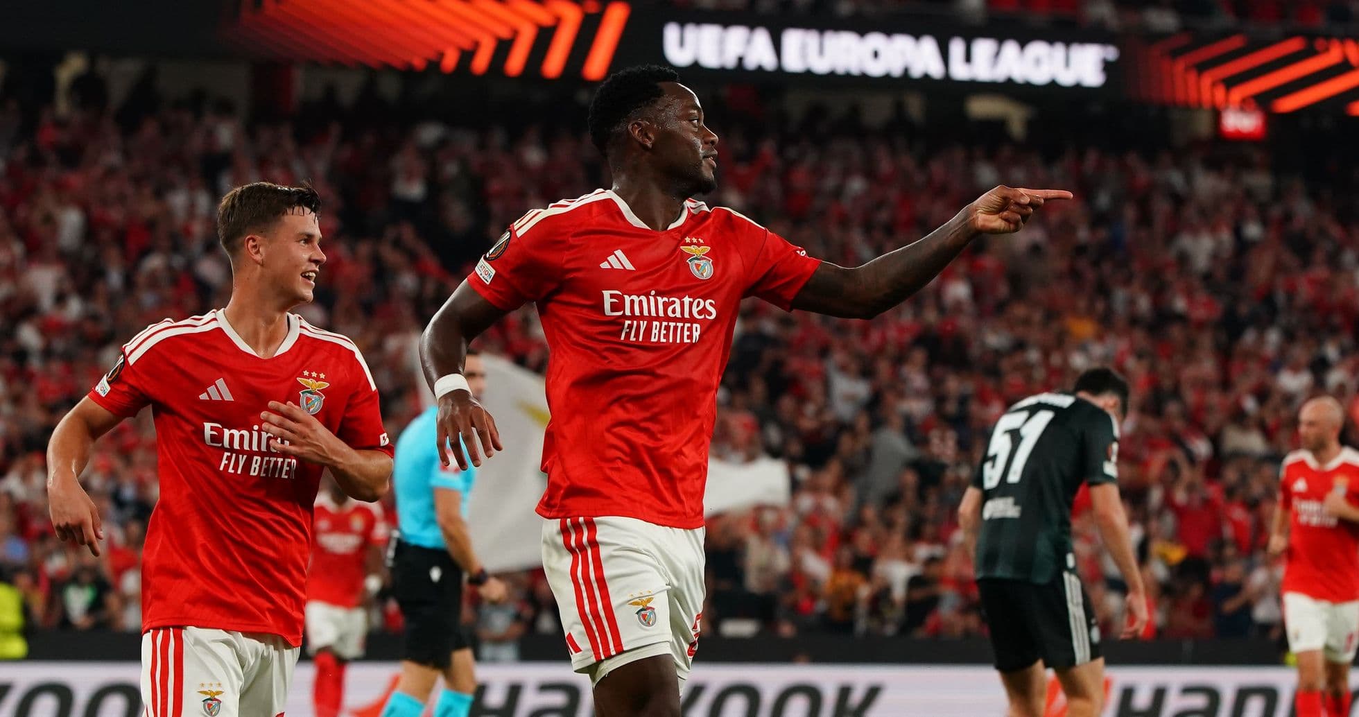 Jhon Durán brilla y guía al Benfica a una contundente victoria sobre Celtic en la Europa League Jhon Durán brilla y guía al Benfica a una contundente victoria sobre Celtic en la Europa League