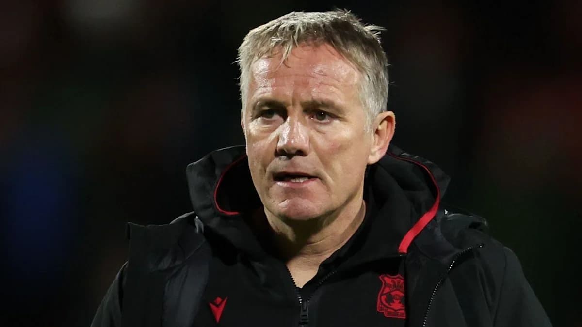 Wrexham enfrenta críticas tras la derrota en casa frente a West Bromwich Albion Wrexham enfrenta críticas tras la derrota en casa frente a West Bromwich Albion