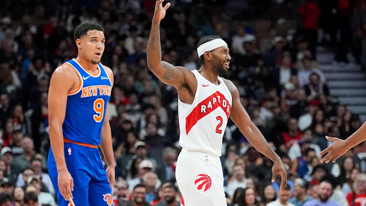 Kawhi Leonard anota 21 puntos en su regreso con Raptors tras polémica y cambio de equipo Kawhi Leonard anota 21 puntos en su regreso con Raptors tras polémica y cambio de equipo