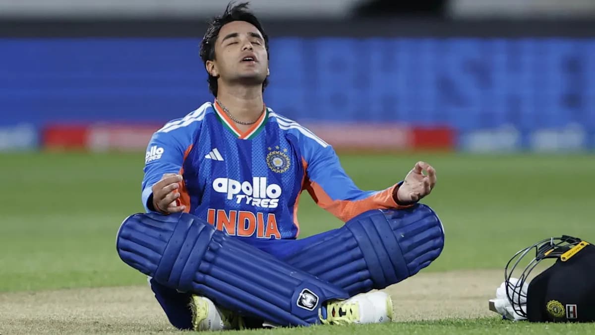 Abhishek Sharma deslumbra con un siglo y guía a India hacia la victoria en la serie T20I contra Nueva Zelanda Abhishek Sharma deslumbra con un siglo y guía a India hacia la victoria en la serie T20I contra Nueva Zelanda